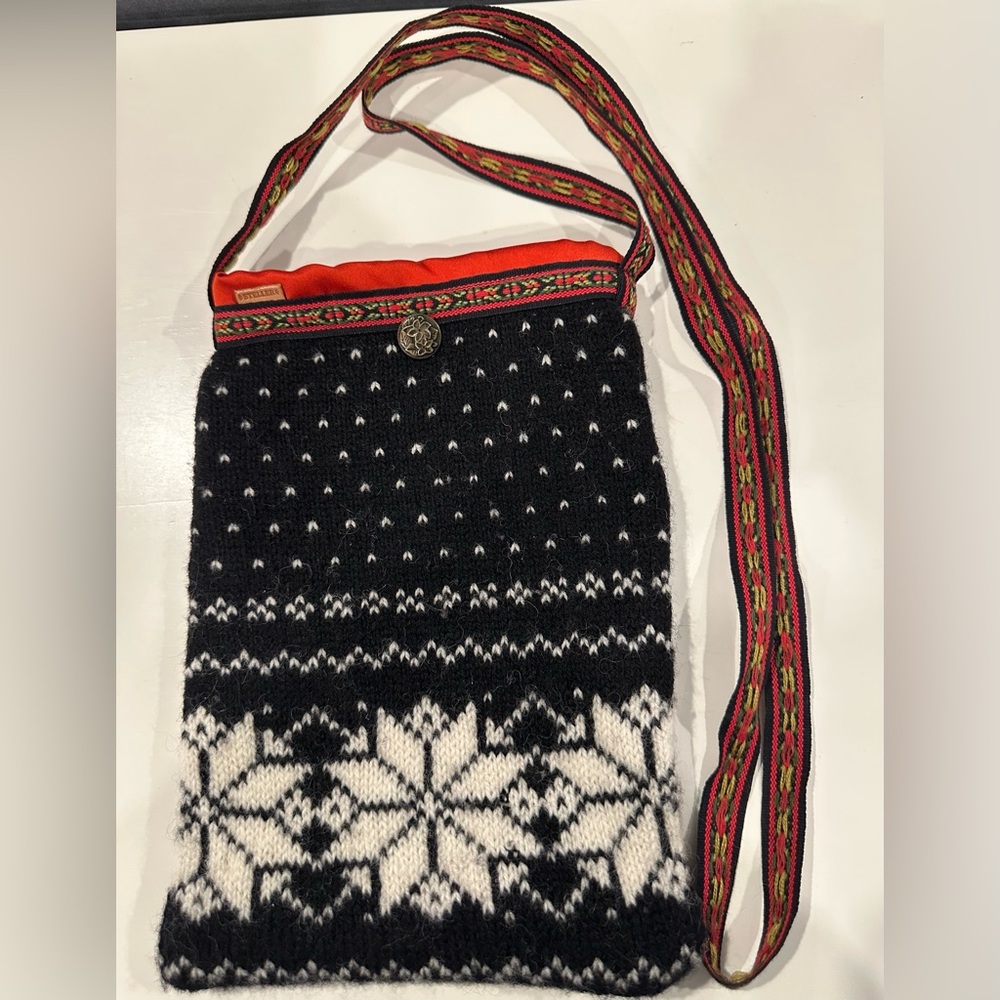 Nordic Sweater Purse